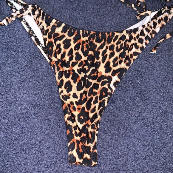 BRAND NEW SHEIN bikini - Picture 9 of 11